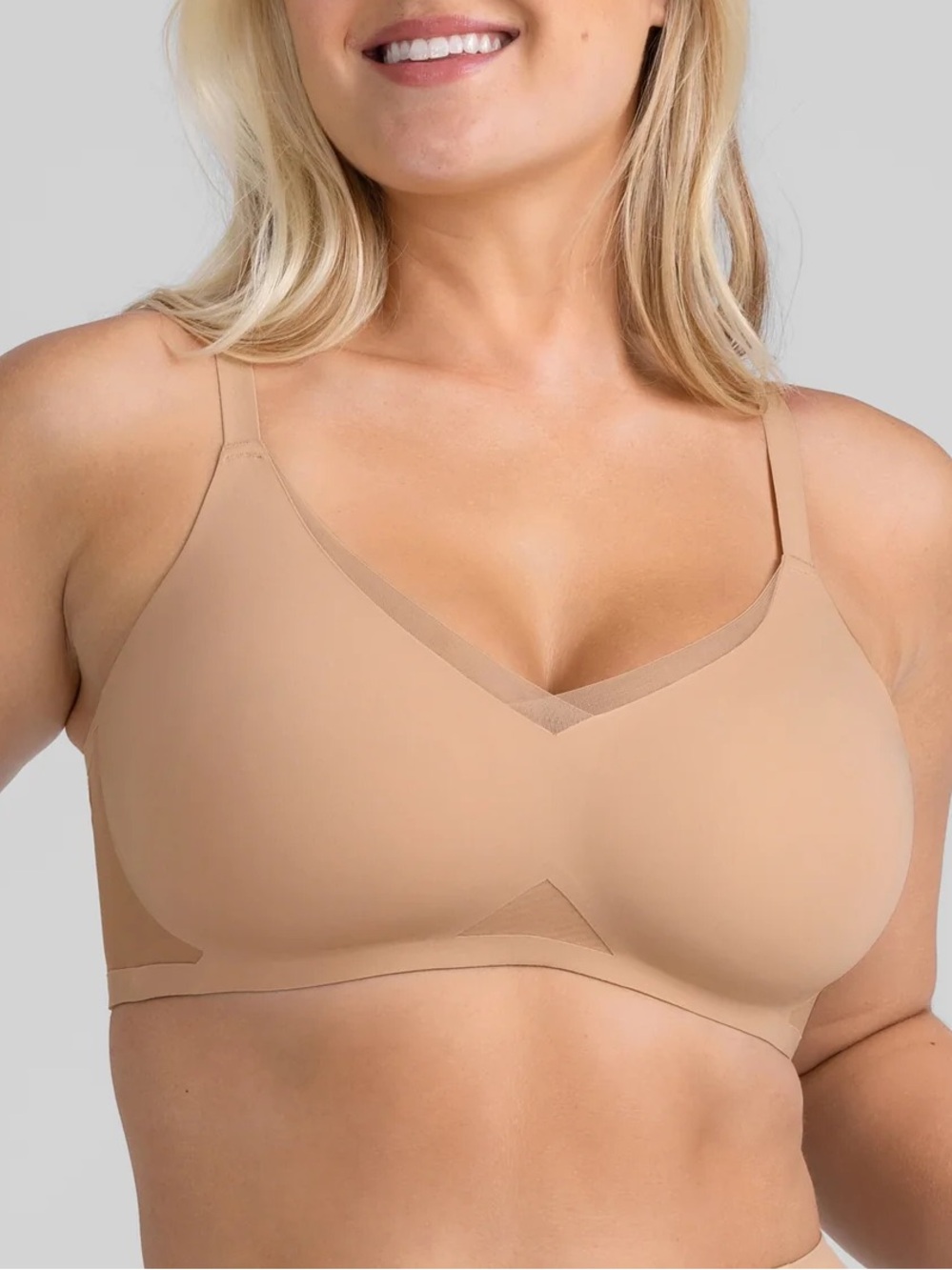 Honeylove crossover bra in sand Seamless Nude Wireless Everyday Bra